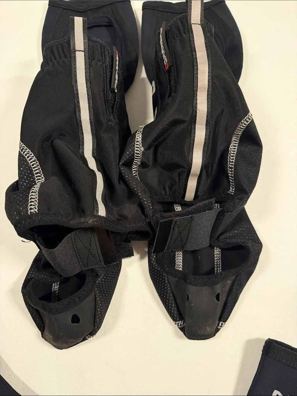2Pearl Izumi, Louis Garneau & NRS Black Neoprene Cycling/Splash Winter Shoe Cvrs
